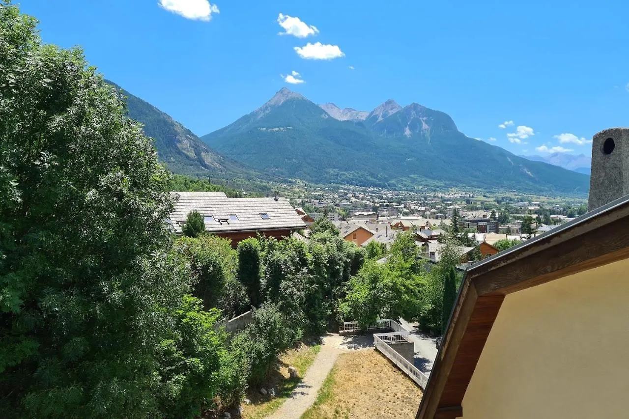 Apartment With View Of Prorel Briancon